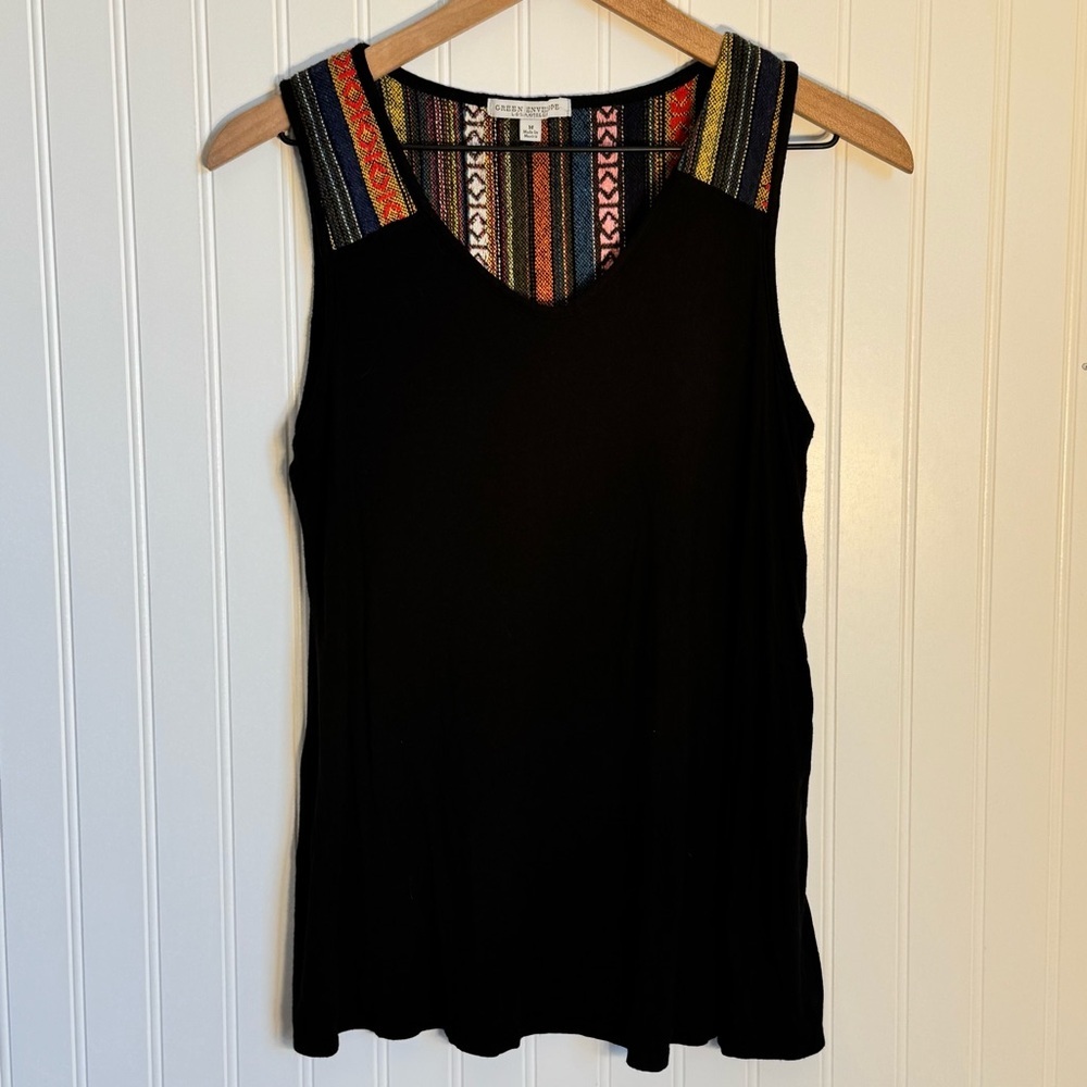 Green Envelope Black Embroidered Tank Top Women’s Size Medium